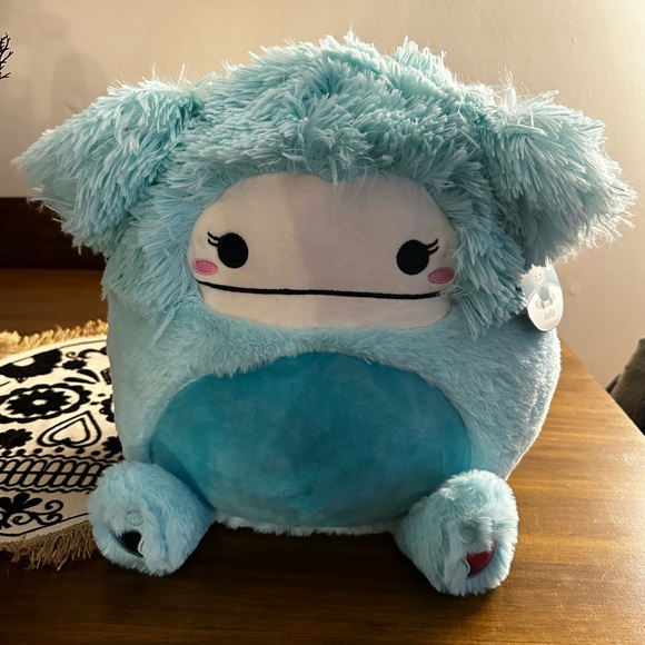 Squishmallows Fuzzamallows Joelle Big Foot Rare Tag 12” - Picture 2 of 7